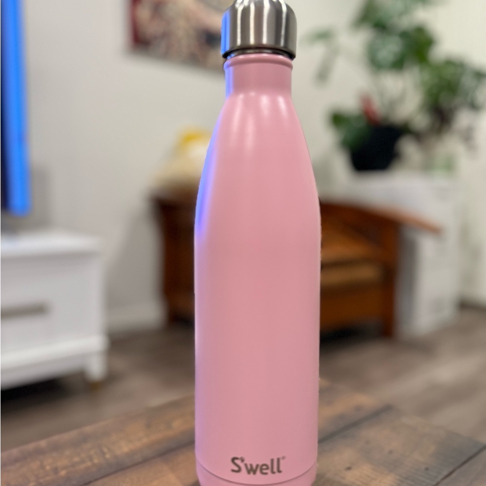 S'well Blush Pink Water Bottle 25oz